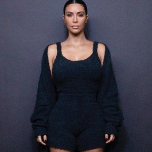 SKIMS - Cozy Knit Tank in Onyx Size L/XL